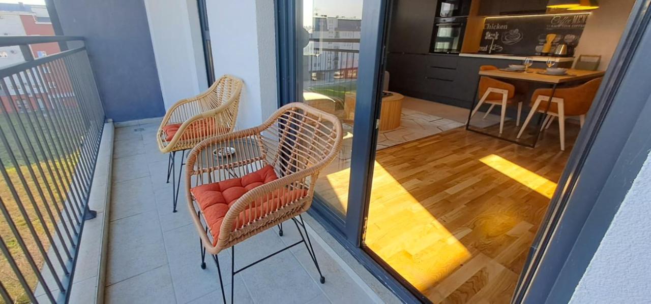 Stylish One Bedroom Apartment بودغوريتْسا المظهر الخارجي الصورة
